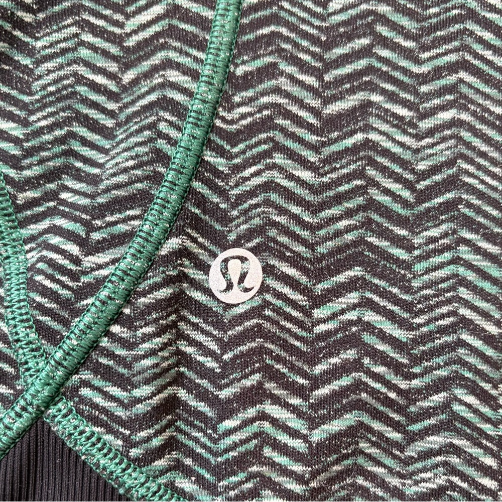 Lululemon jacket - Picture 8 of 8